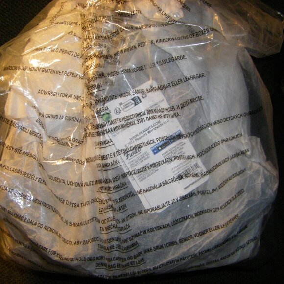 Loungefly Peanuts Snoopy Beagle Scouts Mini Green Backpack New Sealed - Picture 15 of 15